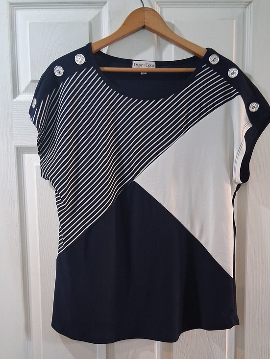 Daisy and Coco Tops - Navy and White Geometric Cap-Sleeve Stretchy Top